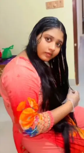 Romantic Talk and Sweet Moments with a Young Beauty