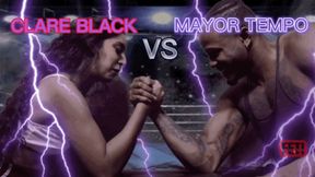 Feti Arm Wrestle - Claire Black Vs Mayor Tempo