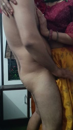 Tharki father-in-law gave video to his daughter-in-law from behind   Clip 1