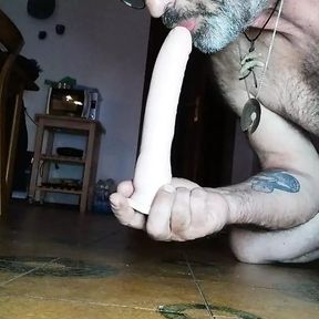 dildo. thinking to Jennypes84