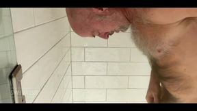 Guy Pissing