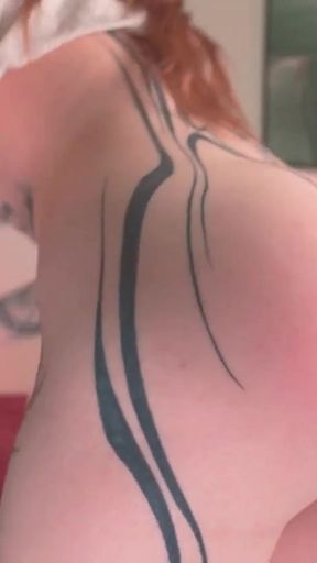 The Redhead Queen Loves Cum on Her Pussy - Aryan Qyeen   Clip 3