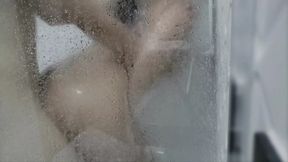 Mature Seduces 18 Years Old Boy to Fuck Her in the Shower
