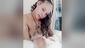 Houston Pyt In Bathtub
