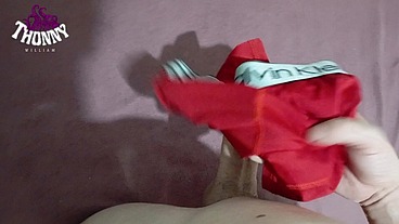 POV eu finalizo na cueca do meu...