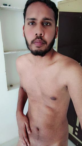 Nange hoke kiya sun bath.