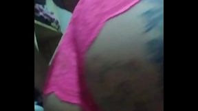 me acomodo las bragas jejeje