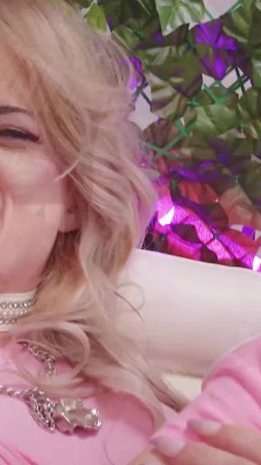 Nichole Nichols Likes to Suck Bryan Gozzling's Ass & Cock!