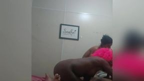 daniela santos em trizal comendo a mulher do cliente
