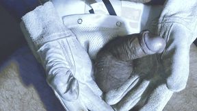 black socks and gloves - apr 03, 2026