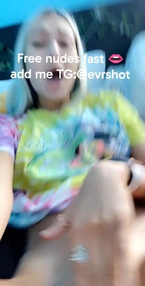 MILF enjoys dildo masturbation and gets a blowjob