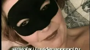 Mijn eerste keer in een pornofilm. Ik pak het in de kont.