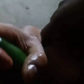 I put oil on my sister-in-law&#039;s pussy and put cucumber in it.