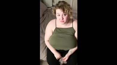 Greedy mouth stuffed by a BBW vore feeder
