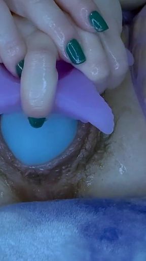 Lunaxscorpia Stretches Her Hairy Fat Pussy with Rainbow Fantasy Dildo & Fists Hard, Creams All Over