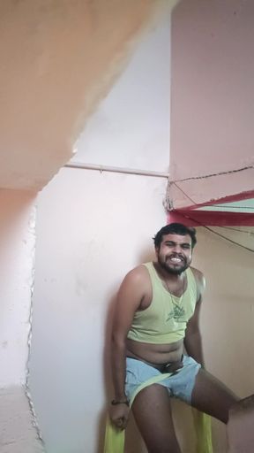 Epic moment from "Chiffion on dupatta videos cheyyamo"