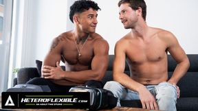 Hot - Str8 Benjamin Blue Tries VR Porn With Buddy Kenzo Alvarez, Decides To Ride His Cock