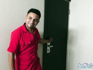 SSBW Thammy Leviemont Gives Him a Smack of Her Wet Ebony Twat