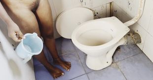 Hot Indian Girl Bathroom Video Viral