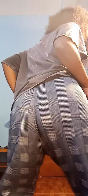 Hot stepsister sends you this video wanting to cum together