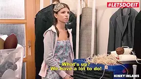 Cynthia Vellons And Gina Gerson - Stepmom Hot Lesbian Fuck