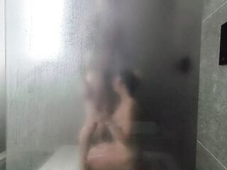 Getting deepthroated and filled in the shower