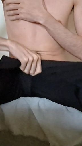 Moaning Latino Twink Cummin' a Lot 4u