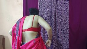 Indian Hot Sona Bhabhi Ne Chut Me Fingering Karke Pani Nikala (hindi Audio)