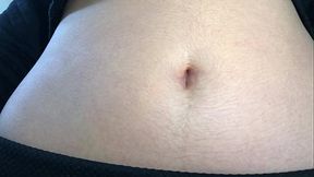 Teen girl showing her navel