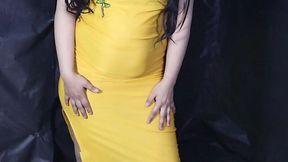 Hungry Slut Wants Huge Dick to Pound Her Pussy and Her Girlfriend's in Wild Egyptian Threesome