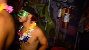christian j. e bryan webber participam de suruba louca de carnaval