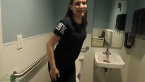 Jessa Rain's Quick Toilet HDMP4