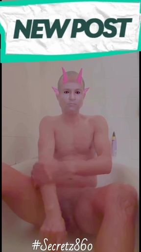 Secretz860 - takes a perverted bath