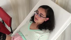 Yasmeena pussy spank