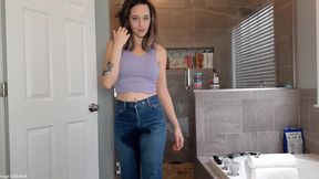 soaking my pink panties & tight jeans