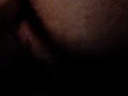 Je me doigte le cule et me branle en même temps et j'éjacule