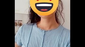 Cecilia me muestra sus Tetas