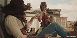 Miss Ritchie's Drive Turns Into Steamy Lesbian Passion Play