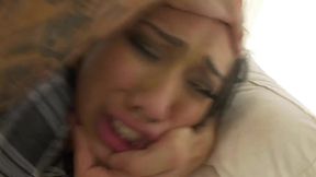 sexy teen spinner aubrey luna gets slobber-fucked by online date