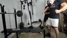 largados e pelados na academia em pleno hallowen