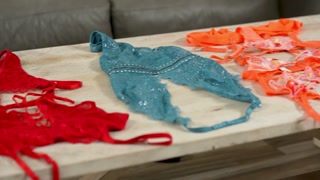 Pretty &amp; Raw Behind The Scenes - Maisey Monroe Strips And Tries Out Sexy LIngerie