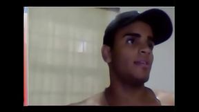 Safadinho na punheta goza gostoso