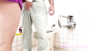 Her Japanese instructor took a sloppy deepthroat in the shower stall