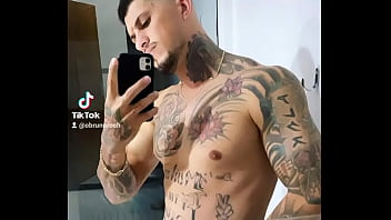 O cara mais gostoso tikoteko e Instagram @obrunoroch