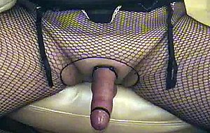 Pantyhose cd masturbates