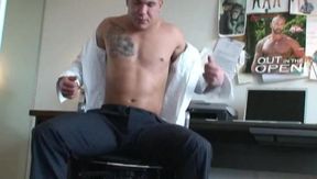 Muscle Stud Jerk Off