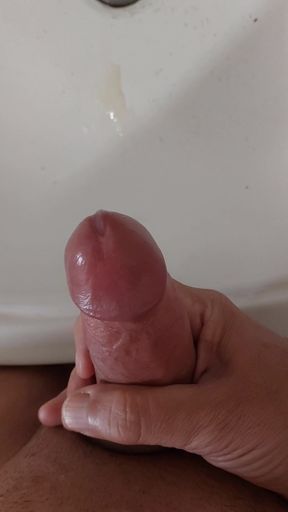 Ladysilva cumshot hottie