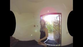 Micaela Schäfer ist virtuell nackt