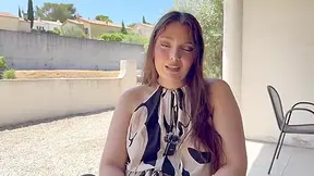 Sabryn, 24 Years Old, Nursing Assistant In Marseille!