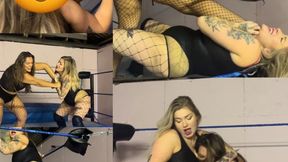 bbw blonde vs BBW brunette battle of the Butts